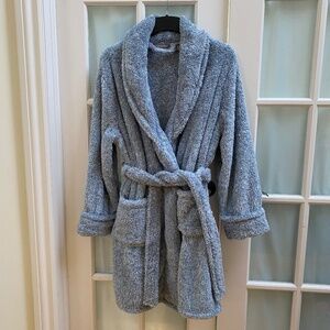 NWOT blue fuzzy bathrobe